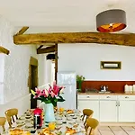 Holiday home La Blatiere French La Chapelle-Saint-Etienne