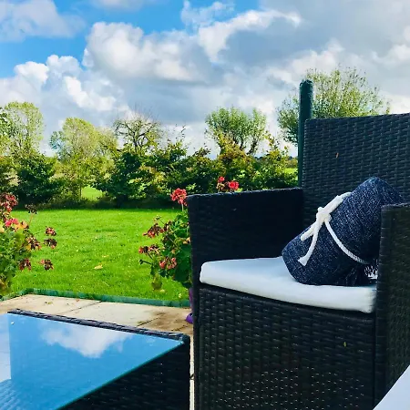 La Blatiere French * La Chapelle-Saint-Etienne